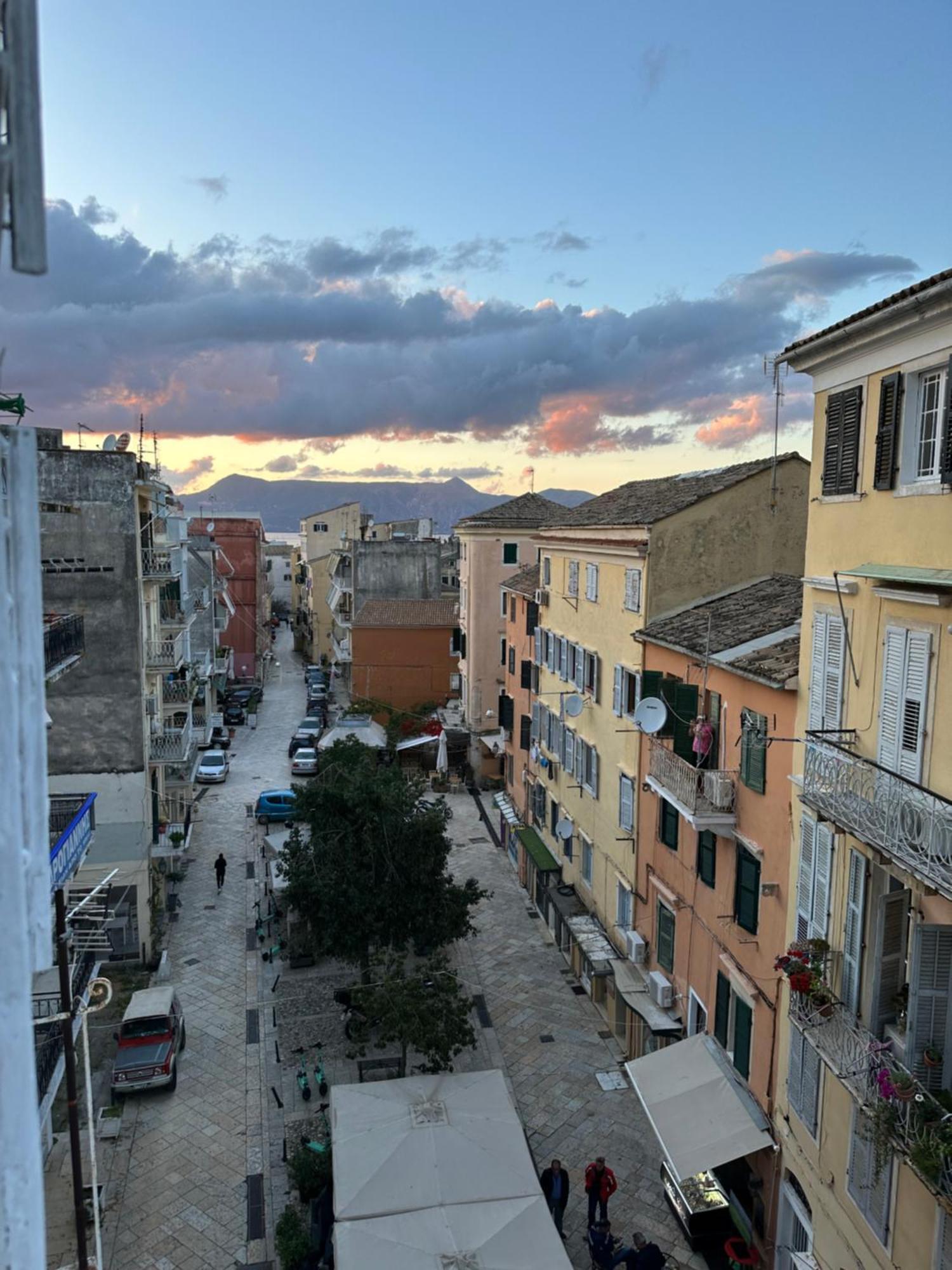 Apartamento Semeli Old Town Corfu Retreat With Amazing Views Exterior foto